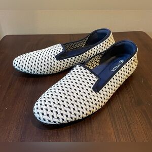 Vivaia Audrey Round-Toe Woven Knit Loafer, Navy Blue/Ivory, Geometric, Size 39.5